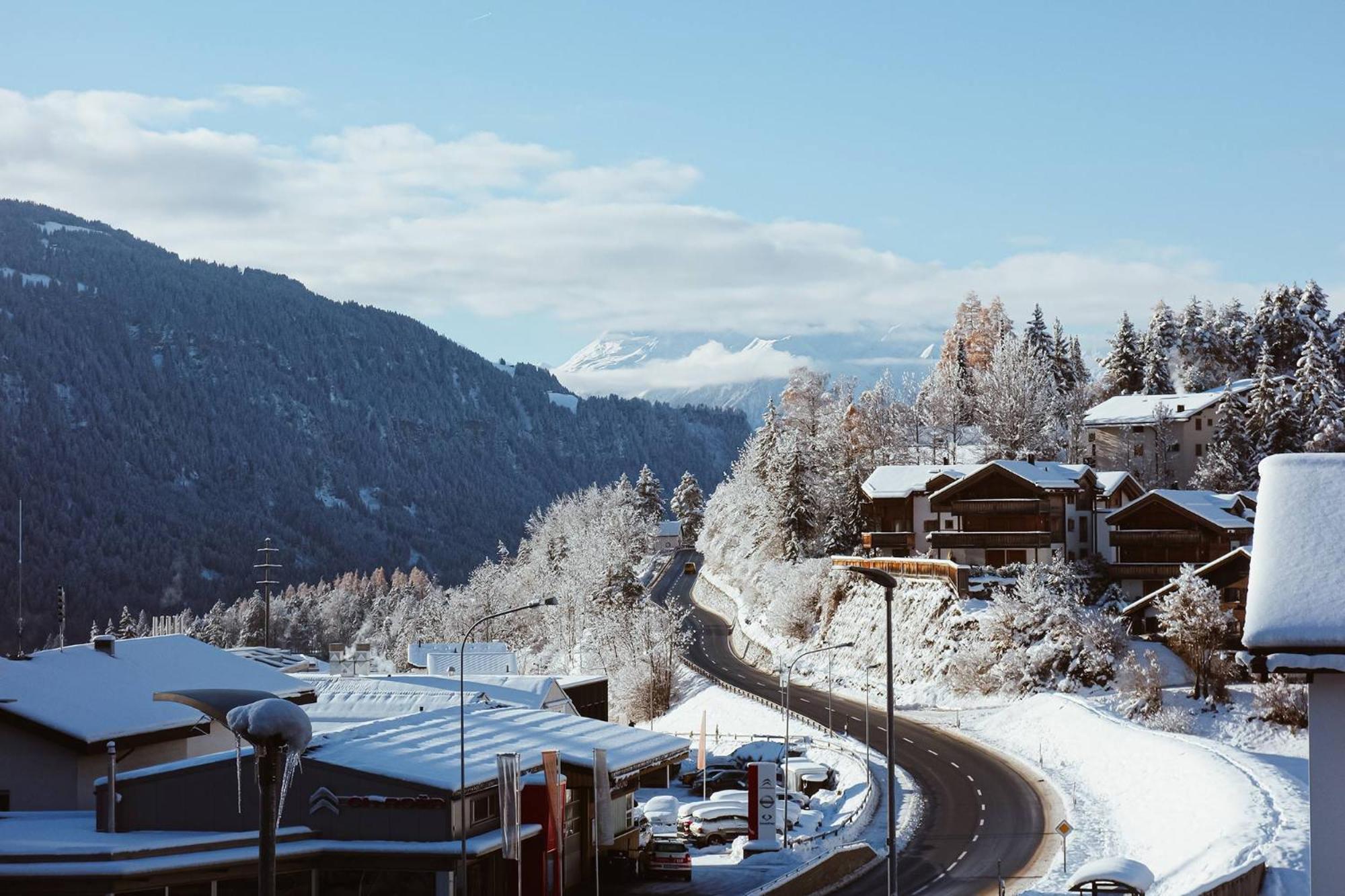 Black Summit Boutique Resort Laax Buitenkant foto