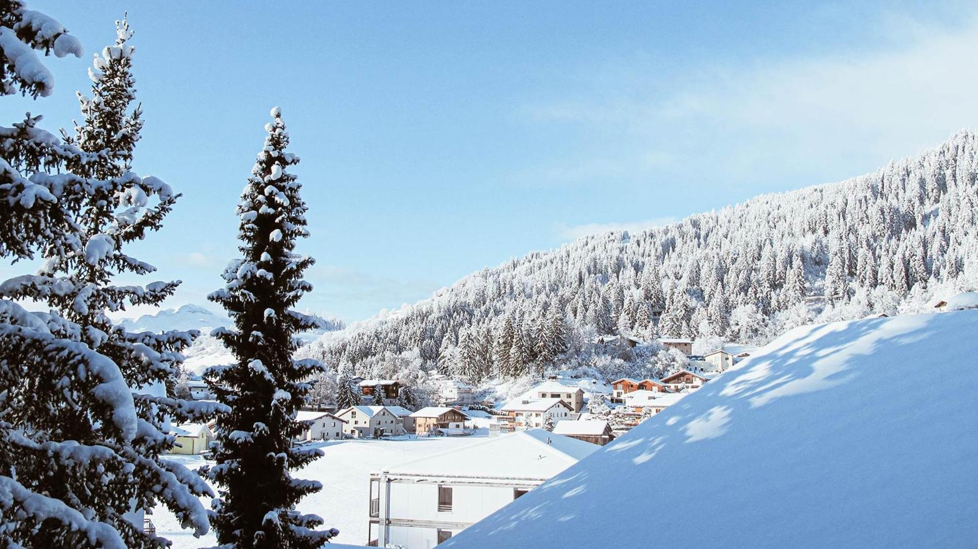 Black Summit Boutique Resort Laax Buitenkant foto