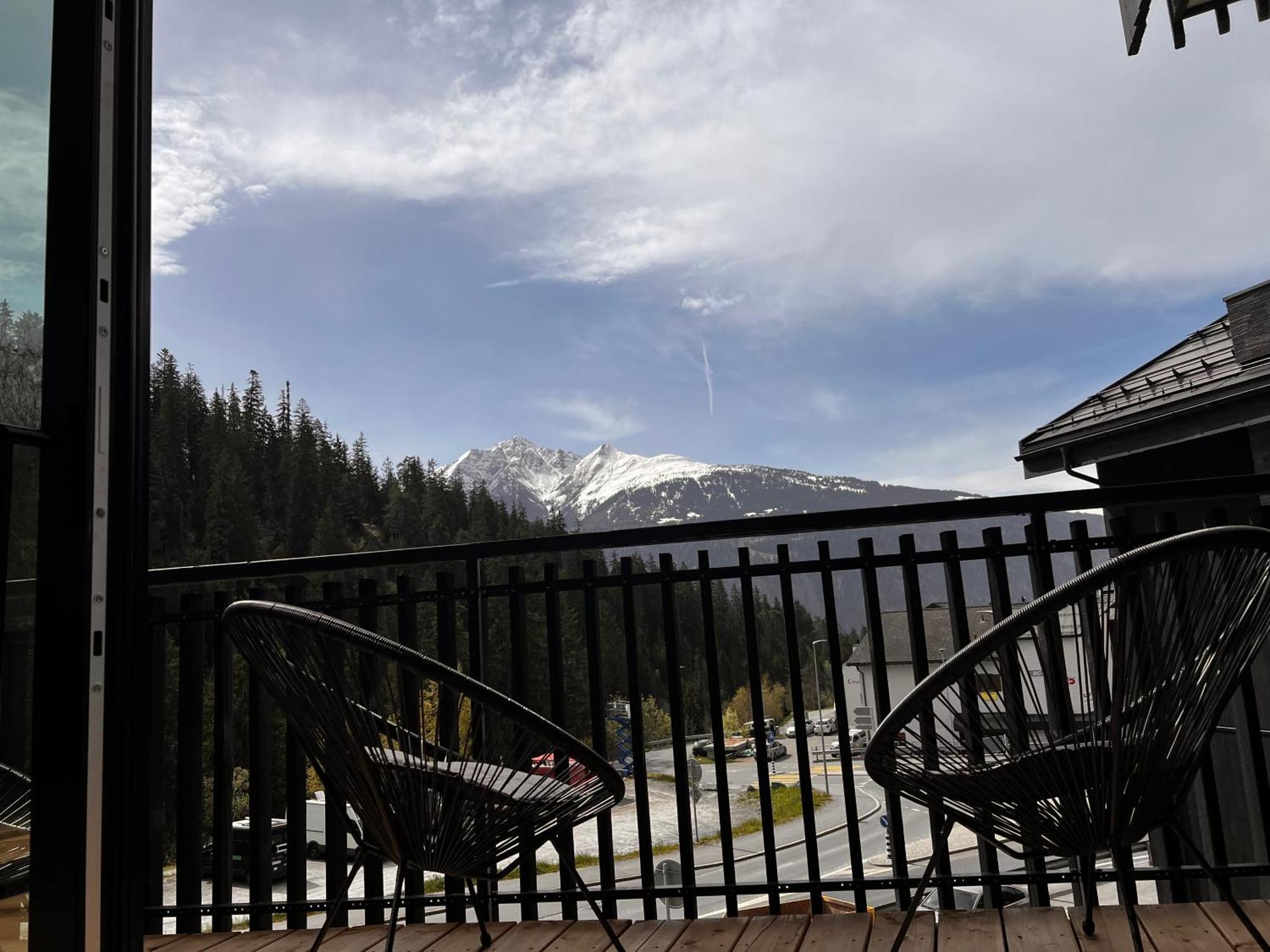 Black Summit Boutique Resort Laax Buitenkant foto
