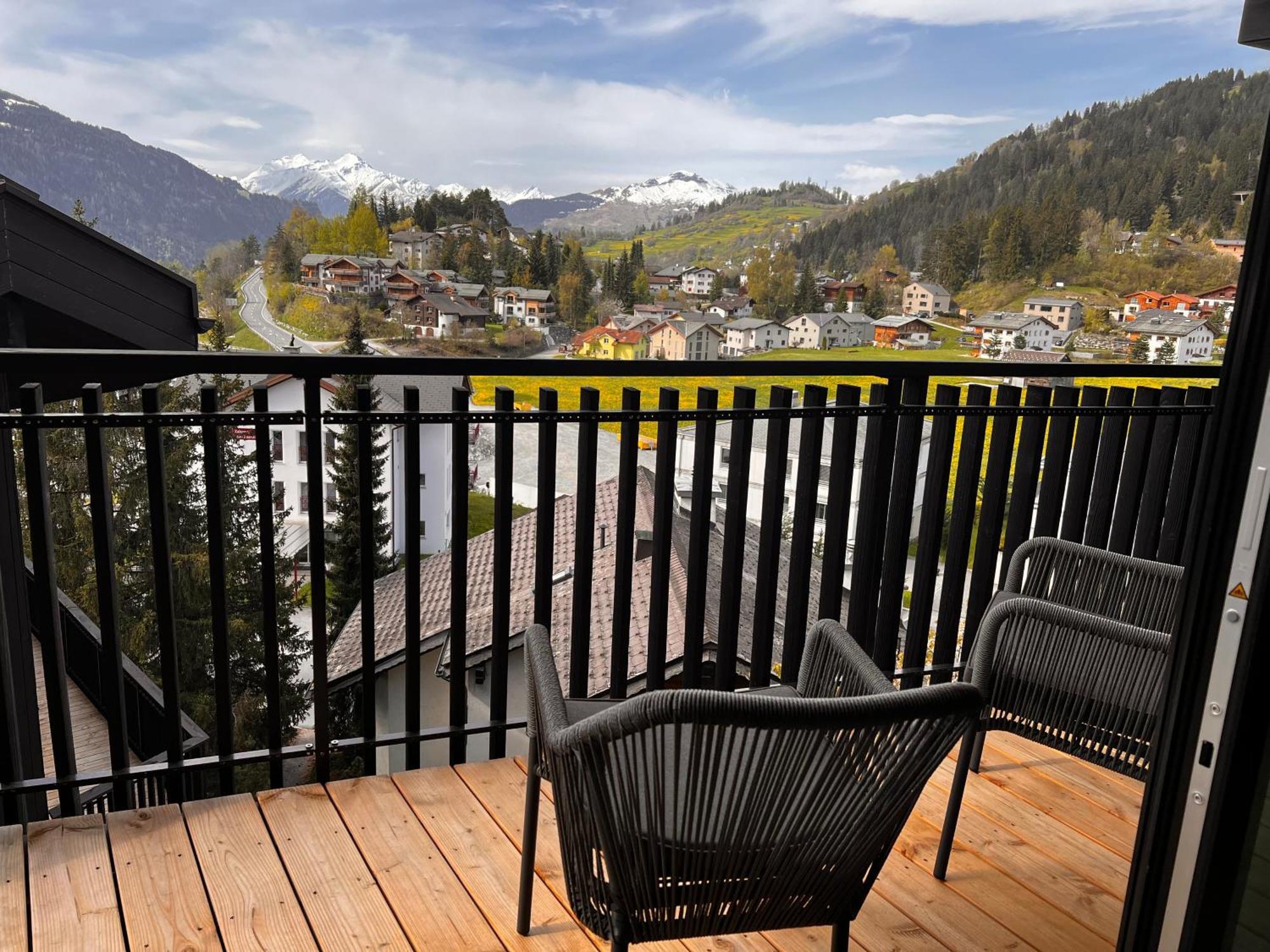 Black Summit Boutique Resort Laax Buitenkant foto