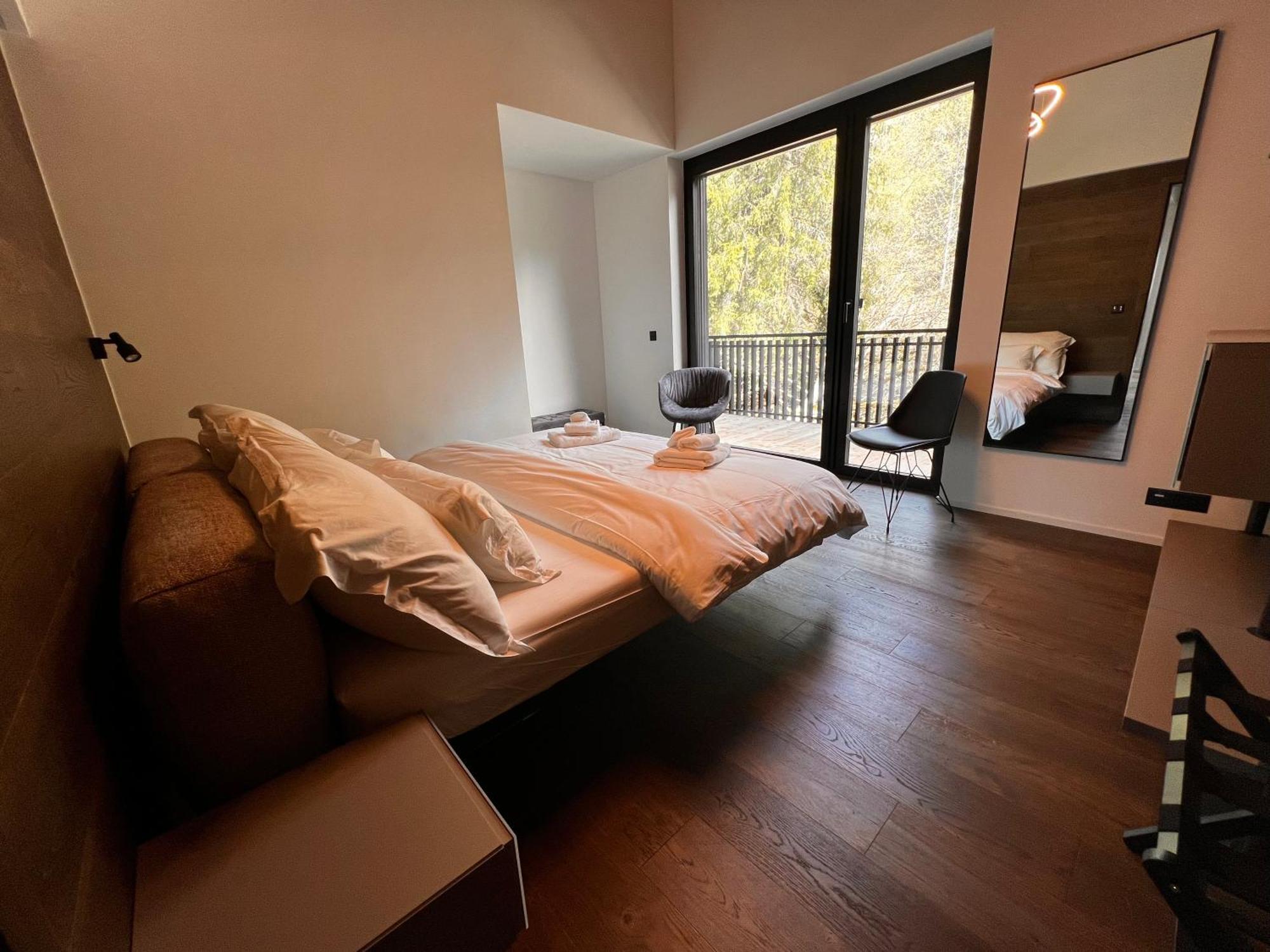 Black Summit Boutique Resort Laax Buitenkant foto