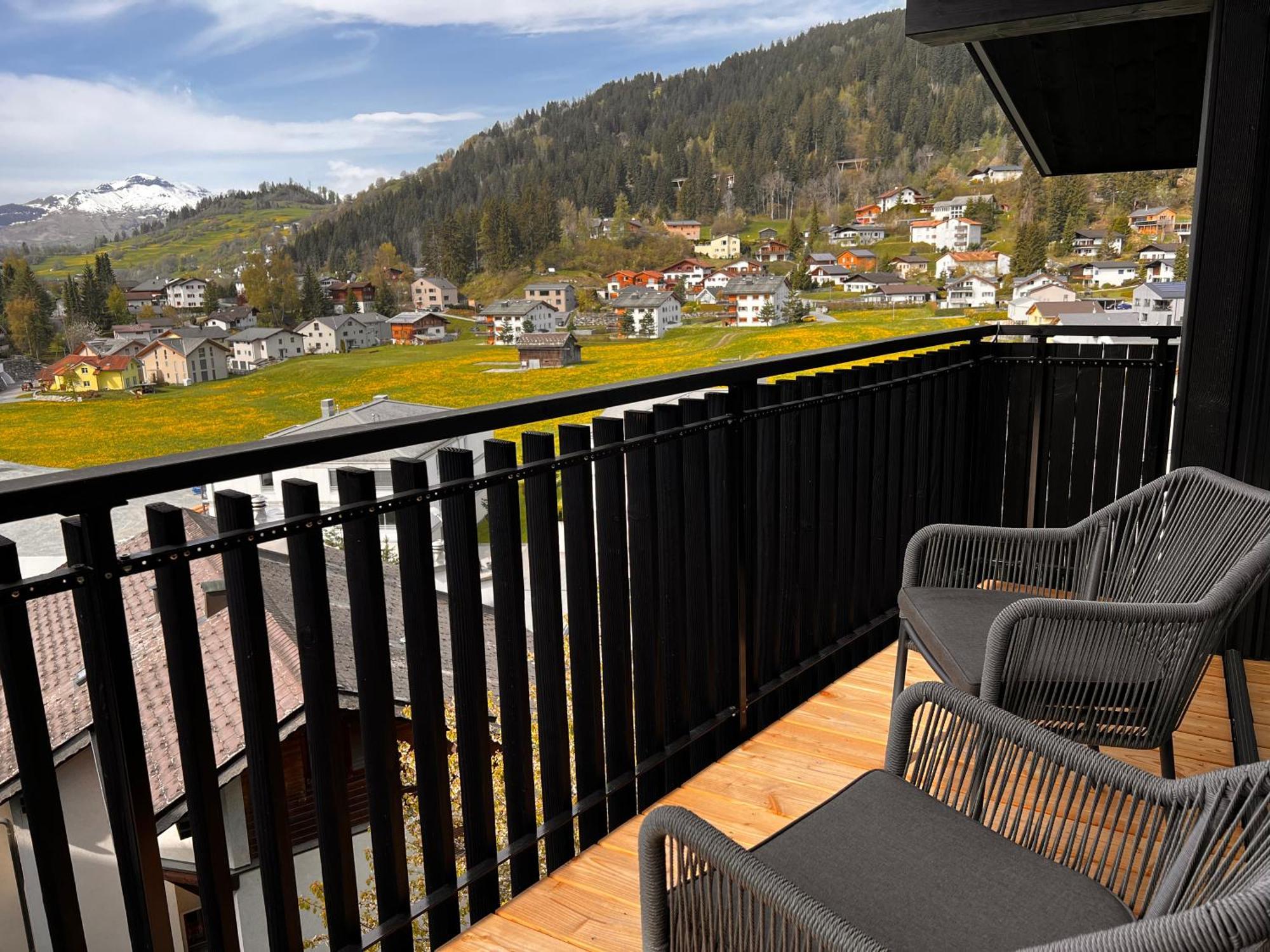 Black Summit Boutique Resort Laax Buitenkant foto
