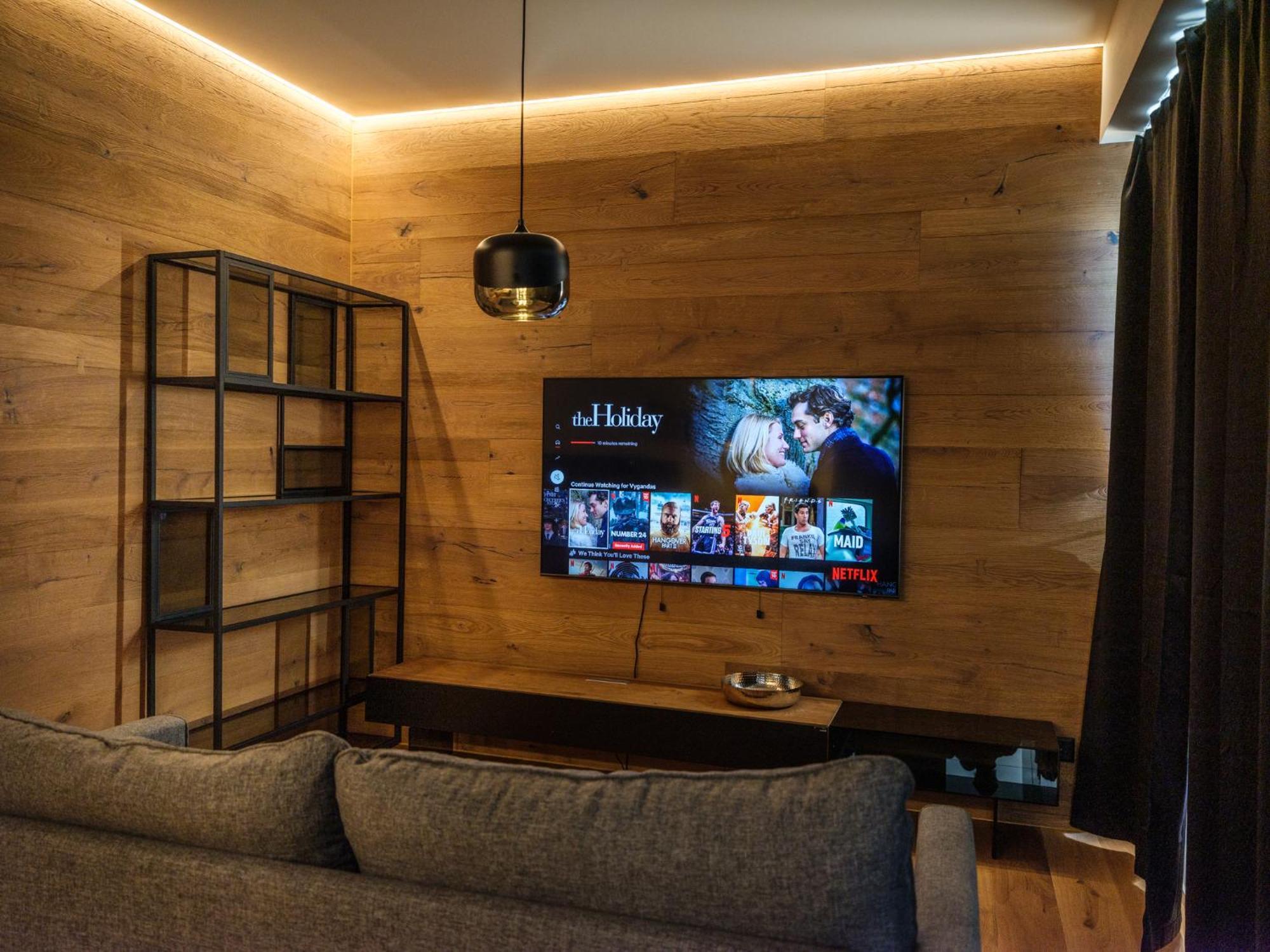 Black Summit Boutique Resort Laax Buitenkant foto