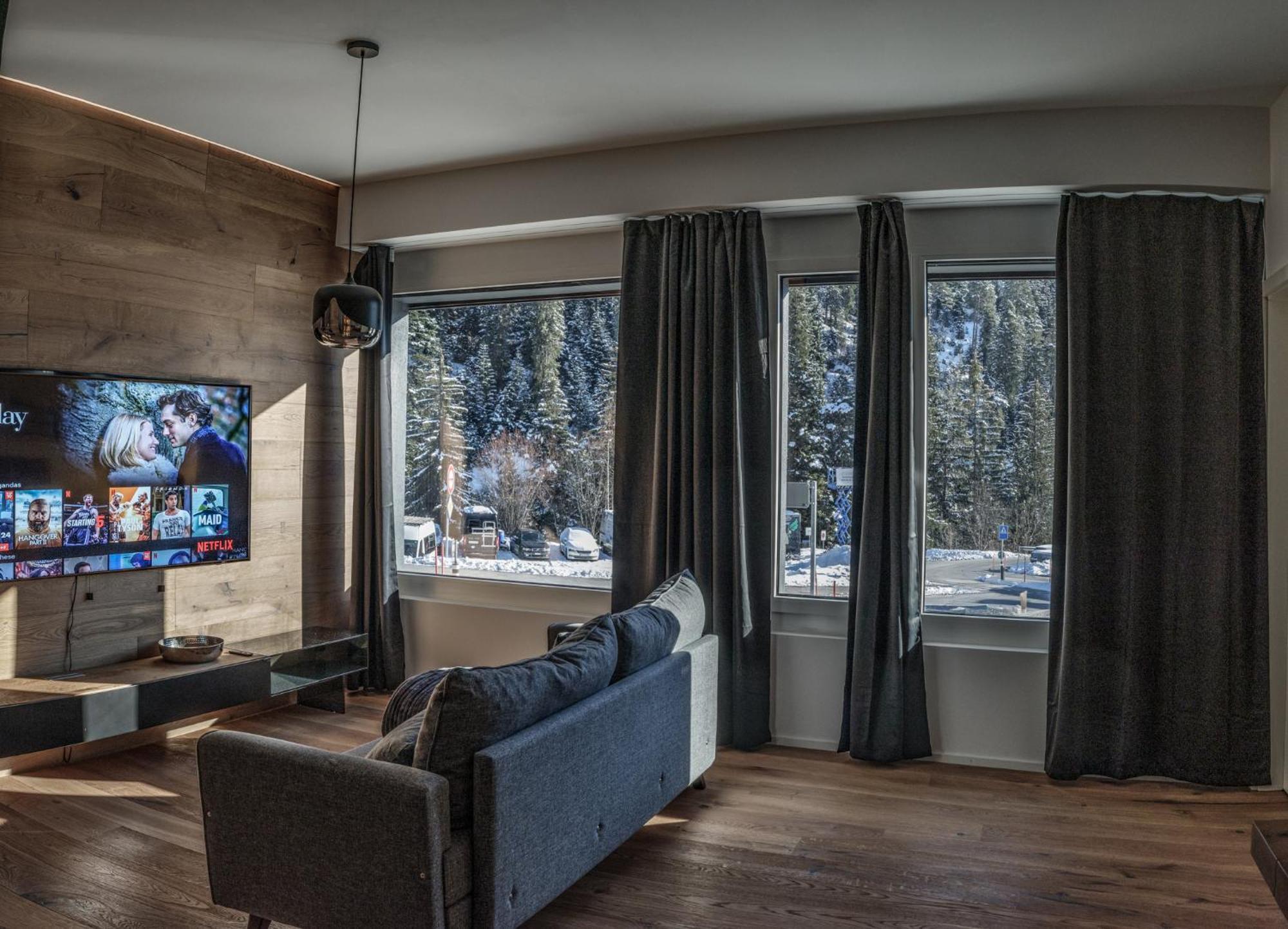 Black Summit Boutique Resort Laax Buitenkant foto